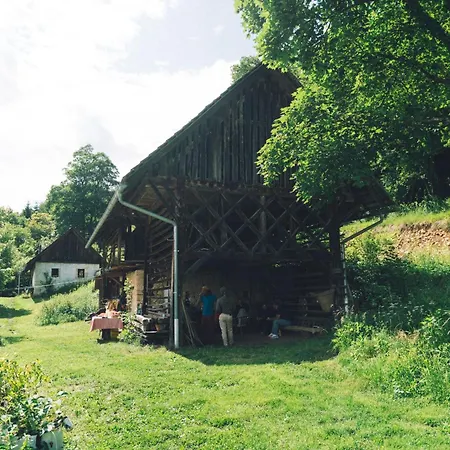 럭셔리텐트 Nature-based Retreat By Naj Raste