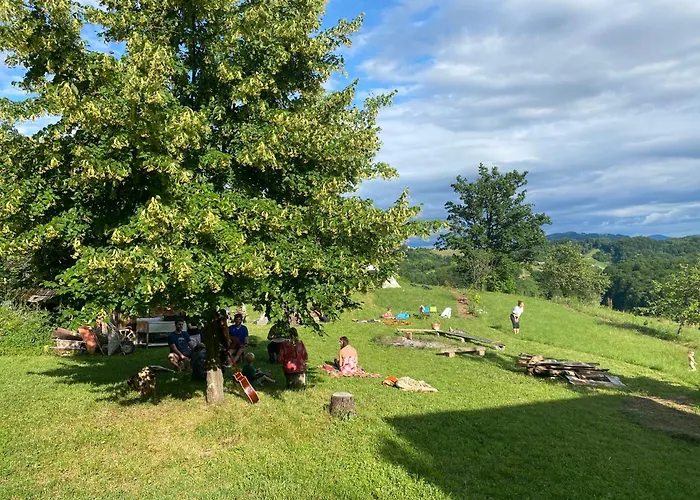 Nature-based Retreat By Naj Raste